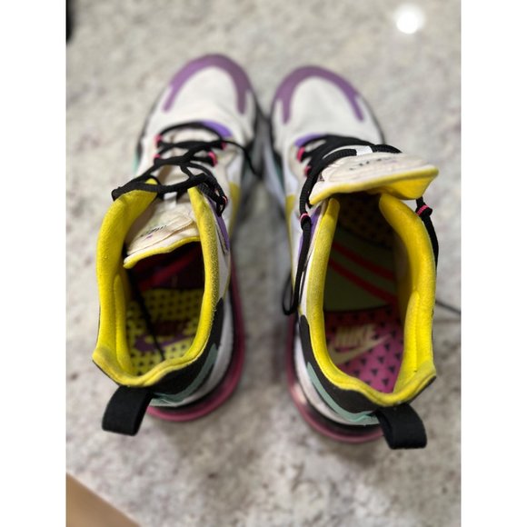 Nike Women’s Air Max React Geometric Abstract Shoes - Size 10 - Picture 7 of 8